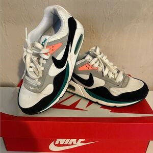 Nike Air Max Correlate